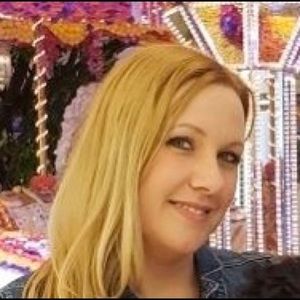 Meet your Posher, Jina